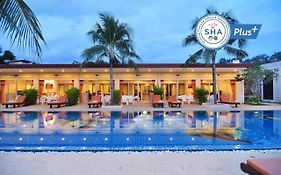 Phuket Sea Resort 3*